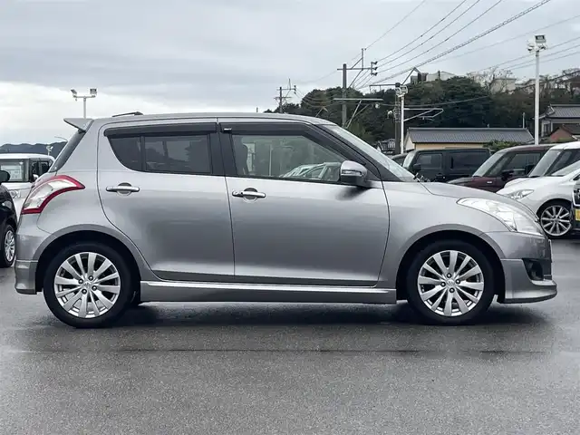 スズキ スイフト RS 宮崎県 2012(平24)年 8.7万km プレミアムシルバーメタリック 社外SDナビ（AVIC－MRZ09）/　AM FM CD DVD TV BT/ETC車載器/フォグランプ/純正エアロ/プッシュスタート/スマートキー/電動格納ミラー/ウィンカーミラー