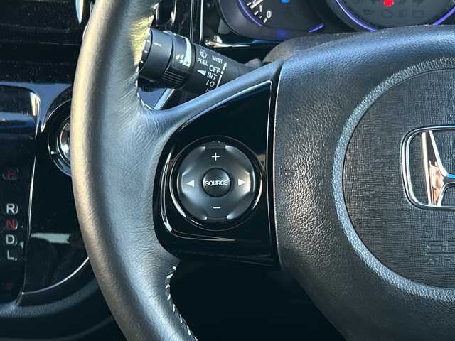 ホンダ Ｎ ＷＧＮ カスタム G Lパッケージ 千葉県 2017(平29)年 12.1万km プレミアムホワイトパールⅡ ナビＶＸＭ－１７４ＶＦＸｉ　ビルトインＥＴＣ　バックカメラ　フルセグテレビ　ＳＤ／ＤＶＤ／ＣＤ再生　Ｂｌｕｅｔｏｏｔｈ接続　電動格納ウインカーミラー　純正フロアマット　純正14インチアルミホイール