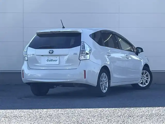トヨタ プリウス α S 茨城県 2014(平26)年 11.8万km ホワイトパールクリスタルシャイン NSZA-X64T/Bt/フルセグ/Bカメラ/ビルドインETC/Gフロアマット/オートライト/ABS/カーテンエアバック/スマートキー