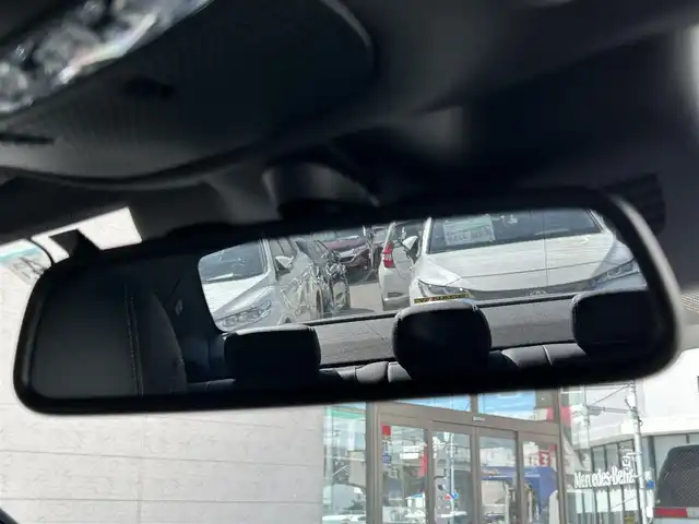 メルセデス・ベンツ Ｃ２００ アバンギャルド AMGライン 兵庫県 2016(平28)年 9.9万km ポーラホワイト ワンオーナー/純正HDDナビ/ワンセグテレビ/バックカメラ/アイドリングストップ/クルーズコントロール/プッシュスタート/センターコンソール/パドルシフト/パワーバックドア/純正ルフロアマット/前後コーナーセンサー/スマートキー/電動格納ミラー/純正アルミ18インチ
