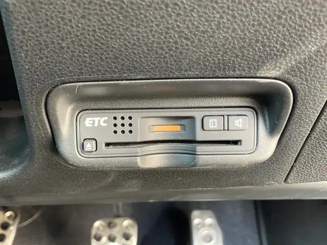 ホンダ ＣＲ－Ｚ α マスターレーベル 静岡県 2016(平28)年 6.7万km スマートブラック シティブレーキアクティブシステム/Hondaインターナビ/　　AM FM CD DVD Bluetooth USB /フルセグTV/バックモニター/ETC/シートヒーター/クルーズコントロール/電動パーキングブレーキ/6速MT/リアスポイラー/LEDヘッドライト/オートライト/純正17インチアルミホイール/電動格納ミラー/スマートキー/プッシュステート