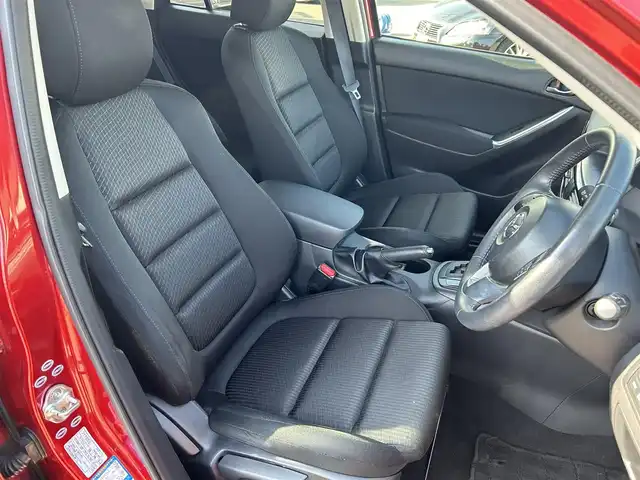 マツダ ＣＸ－５ XD 滋賀県 2012(平24)年 8.6万km ジールレッドマイカ 登録時走行距離：85529Km/ディーラーOP社外SDナビ/フルセグTV/Bluetooth/CD/DVD/SD/クルコン/アイドリングストップ/ETC/スマートキー/横滑り防止装置/盗難防止装置/衝突軽減システム/サイドブラインドモニター/キセノンヘッドライト/オートライト/ハロゲンフォグランプ/エンジンスタートボタン/スマートキー/純正アルミホイール/純正フロアマット