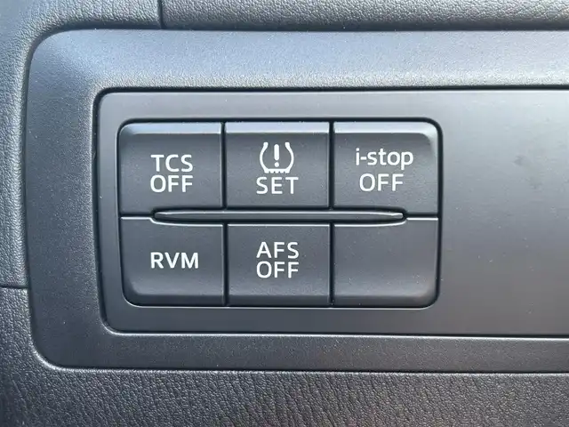 マツダ ＣＸ－５ XD 滋賀県 2012(平24)年 8.6万km ジールレッドマイカ 登録時走行距離：85529Km/ディーラーOP社外SDナビ/フルセグTV/Bluetooth/CD/DVD/SD/クルコン/アイドリングストップ/ETC/スマートキー/横滑り防止装置/盗難防止装置/衝突軽減システム/サイドブラインドモニター/キセノンヘッドライト/オートライト/ハロゲンフォグランプ/エンジンスタートボタン/スマートキー/純正アルミホイール/純正フロアマット