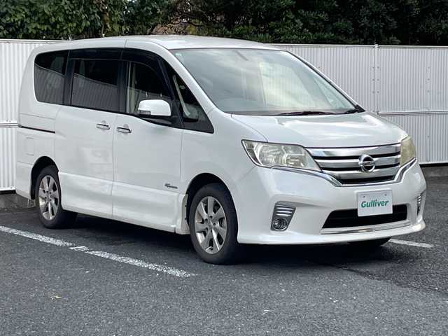 日産 セレナ ハイウェイスター S HV Vセレ 茨城県 2013(平25)年 11.6万km ブリリアントホワイトパール 純正ナビ/AM/FM/CD/DVD/USB/iPod/SD/ハンズフリー対応/フルセグTV/クルーズコントロール/バックモニター/アイドリングストップ/前後ドライブレコーダー/ETC/両側電動スライドドア/純正アルミホイール/純正フロアマット/横滑り防止装置