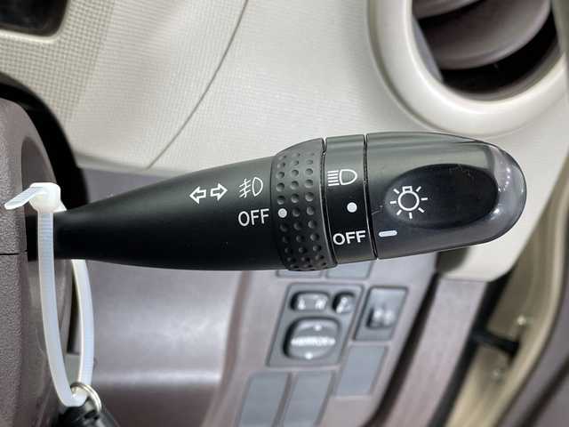 トヨタ パッソ プラスハナ 栃木県 2011(平23)年 5.3万km キナコメタリック SDナビ/（AM/FM/CD/ワンセグTV）/バックカメラ/ベンチシート/横滑り防止装置/フォグランプ/スマートキー/電動格納ミラー/純正フロアマット