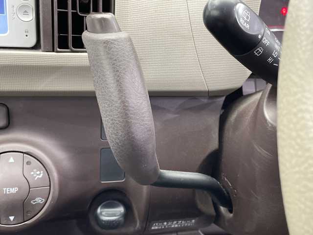 トヨタ パッソ プラスハナ 栃木県 2011(平23)年 5.3万km キナコメタリック SDナビ/（AM/FM/CD/ワンセグTV）/バックカメラ/ベンチシート/横滑り防止装置/フォグランプ/スマートキー/電動格納ミラー/純正フロアマット