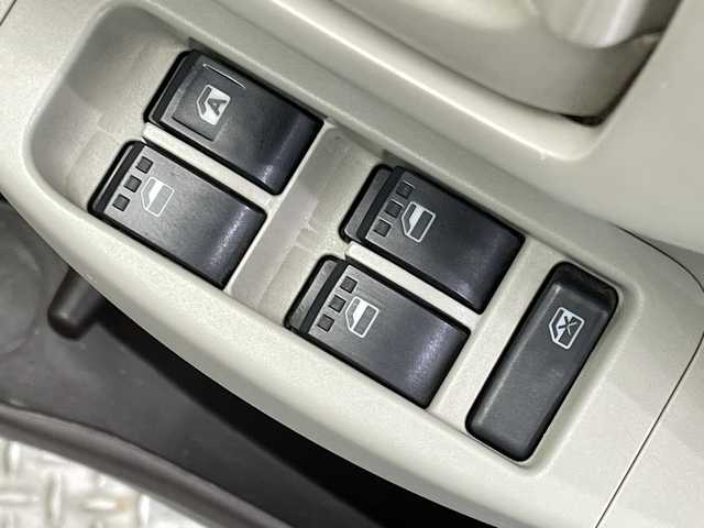 トヨタ パッソ プラスハナ 栃木県 2011(平23)年 5.3万km キナコメタリック SDナビ/（AM/FM/CD/ワンセグTV）/バックカメラ/ベンチシート/横滑り防止装置/フォグランプ/スマートキー/電動格納ミラー/純正フロアマット