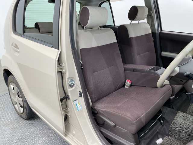 トヨタ パッソ プラスハナ 栃木県 2011(平23)年 5.3万km キナコメタリック SDナビ/（AM/FM/CD/ワンセグTV）/バックカメラ/ベンチシート/横滑り防止装置/フォグランプ/スマートキー/電動格納ミラー/純正フロアマット