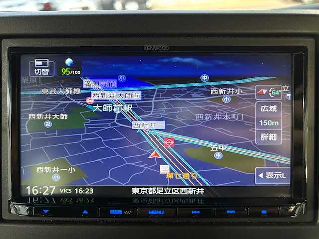ホンダ Ｎ ＢＯＸ カスタム L 東京都 2022(令4)年 0.9万km プラチナホワイトパール ホンダセンシング/社外SDナビTV/パワースライドドア（助手席）/シートヒーター（前席）/LEDヘッドランプ/オートライト/ウレタン製ステアリングホイール/ステアリングスイッチ/ドライブレコーダー（前後）/衝突軽減ブレーキ/誤発信抑制機能/後方誤発信抑制機能/歩行者事故低減ステアリング/アダクティブクルーズコントロール/オートハイビーム/標識認識機能/路外逸脱抑制機能/ETC/ハーフシェイドフロントウィンドウ/ロールサンシェイド（後席左右）/ベンチシート（後席）/ISOFIX（後席）/チップアップシート/プラズマクラスター付オートエアコン/ドアバイザー/プッシュスタート/電動格納ドアミラー/スペアキー/保証書＆取扱説明書