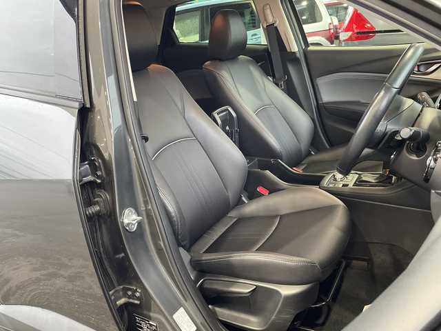 マツダ ＣＸ－３ XD プロアクティブ 愛媛県 2018(平30)年 2.5万km マシーングレープレミアムM ワンオーナー/純正ナビ/・フルセグ/CD/DVD/BT/全方位カメラ/ETC/クルーズコントロール/前後ドライブレコーダー/衝突軽減ブレーキ/レーンキープアシスト/ステアリングスイッチ/パドルシフト/ブラインドスポットモニター/ヘッドアップディスプレイ/ハーフレザーシート/オートライト/スマートキー/プッシュスタート/スペアキー