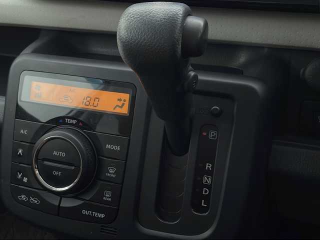 日産 モコ X 宮崎県 2015(平27)年 5.9万km スノーパールホワイト 純正ディスプレイ付きオーディオ/ＣＤ　ＵＳＢ　ＡＭ　ＦＭ/バックカメラ/アイドリングストップ/プッシュスタート/スマートキー２個/純正フロアマット/純正１４インチＡＷ/保証書/取扱説明書