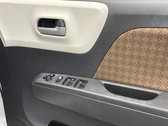 日産 モコ X 宮崎県 2015(平27)年 5.9万km スノーパールホワイト 純正ディスプレイ付きオーディオ/ＣＤ　ＵＳＢ　ＡＭ　ＦＭ/バックカメラ/アイドリングストップ/プッシュスタート/スマートキー２個/純正フロアマット/純正１４インチＡＷ/保証書/取扱説明書