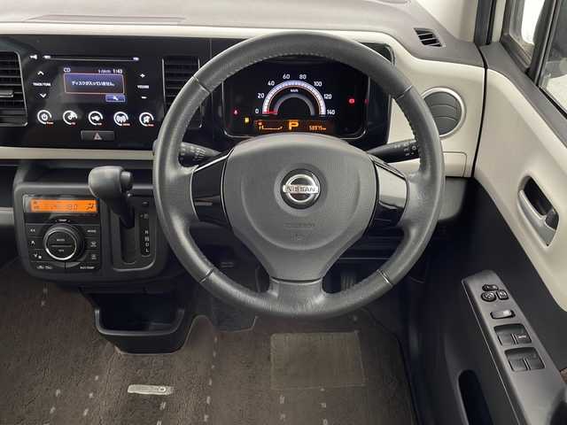 日産 モコ X 宮崎県 2015(平27)年 5.9万km スノーパールホワイト 純正ディスプレイ付きオーディオ/ＣＤ　ＵＳＢ　ＡＭ　ＦＭ/バックカメラ/アイドリングストップ/プッシュスタート/スマートキー２個/純正フロアマット/純正１４インチＡＷ/保証書/取扱説明書