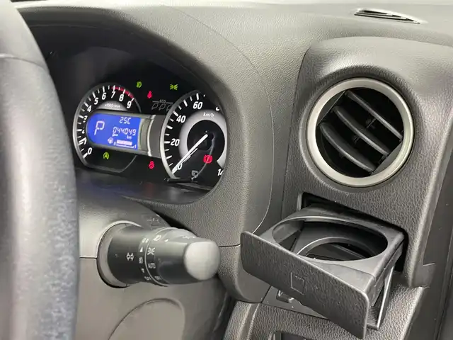 日産 デイズ ルークス ハイウェイスター Xターボ 大分県 2017(平29)年 4.4万km ブラック 純正ナビ/フルセグ/DVD/Bluetooth/アラウンドビューモニター/エマジェンシーブレーキ/オートハイビーム/オートLEDライト/両側パワースライドドア/社外ETC/ピクニックテーブル/リアサーキュレーター/リアサンシェイド/ドレイブレコーダー/アイドリングストップ/スマートキー