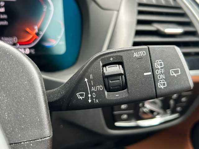 ＢＭＷ Ｘ３ xDrive20d Mスポーツ 福岡県 2021(令3)年 6万km アルピンホワイトⅢ ハイラインパッケージ/コニャックレザー/シートヒーター/アダプティブクルーズコントロール/ブラインドスポットモニター/レーンキープアシスト/純正ナビ/フルセグTV/全方位カメラ/Bluetooth/バックカメラ/パワーバックドア　/LEDヘッドライト/オートハイビーム　/前後ドライブレコーダー/純正19インチアルミホイール/ミラー一体型ＥＴＣ