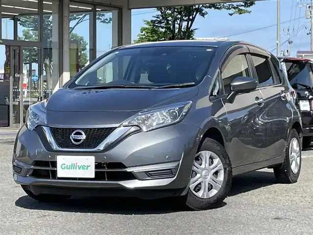 日産 ノート X FOUR スマートセーフティED 宮城県 2018(平30)年 4.6万km ダークメタルグレー 純正ディーラーナビ/TV(フルセグ)/FM・AM/CD・DVD/Bluetooth/USB/SD/ipod/デジタルインナーミラー/エンジンスターター/純正フロアマット/ETC/プッシュスタート/社外サマーアルミホイール14インチ車内積込/インテリジェントエマージェンシーブレーキ/レーンアシスト/2駆切替/横滑り防止/アラウンドビューモニター/純正ホイールカバースタットレスタイヤ装着