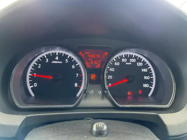 日産 ノート X FOUR スマートセーフティED 宮城県 2018(平30)年 4.6万km ダークメタルグレー 純正ディーラーナビ/TV(フルセグ)/FM・AM/CD・DVD/Bluetooth/USB/SD/ipod/デジタルインナーミラー/エンジンスターター/純正フロアマット/ETC/プッシュスタート/社外サマーアルミホイール14インチ車内積込/インテリジェントエマージェンシーブレーキ/レーンアシスト/2駆切替/横滑り防止/アラウンドビューモニター/純正ホイールカバースタットレスタイヤ装着