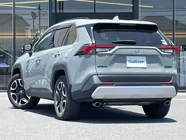 トヨタ ＲＡＶ４ アドベンチャー 茨城県 2020(令2)年 3.5万km アッシュグレーメタリック/アーバンカーキ 社外ナビ/【iPod・USB・SD・ＣＤ・ＤＶＤ・ＴＶ・ラジオ・ＢＴ・ＨＤＭＩ】/パワーシート/シートヒーター/エアシート/ステアリングヒーター/ダウンヒルアシストコントロール/レーダークルコン/ETC/Bカメラ/ルーフレール/前後コーナーセンサー/100V電源/ブレーキホールド/MTモード付AT/BSM/オートライト/Fフォグ