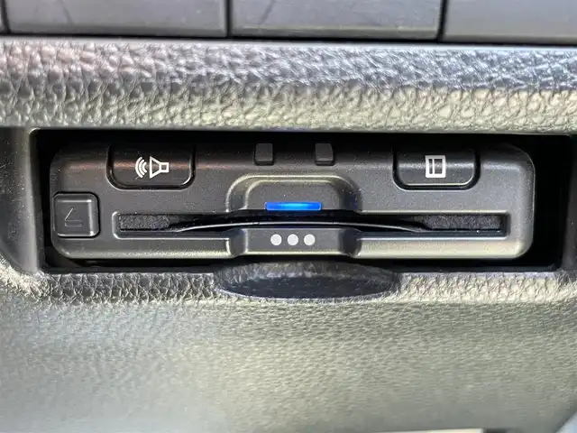 トヨタ ＲＡＶ４ アドベンチャー 茨城県 2020(令2)年 3.5万km アッシュグレーメタリック/アーバンカーキ 社外ナビ/【iPod・USB・SD・ＣＤ・ＤＶＤ・ＴＶ・ラジオ・ＢＴ・ＨＤＭＩ】/パワーシート/シートヒーター/エアシート/ステアリングヒーター/ダウンヒルアシストコントロール/レーダークルコン/ETC/Bカメラ/ルーフレール/前後コーナーセンサー/100V電源/ブレーキホールド/MTモード付AT/BSM/オートライト/Fフォグ