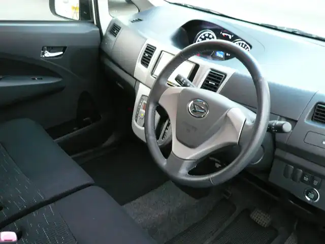 ダイハツ ムーヴ カスタム G 静岡県 2011(平23)年 3.8万km パールホワイトⅢ 禁煙車/carrozzeria SDナビ/（CD/DVD/BT/AM/FM/フルセグTV)/プッシュスタート・スマートキー/オートライト/HIDヘッドライト/革巻きステアリングホイール/保証書・取扱説明書