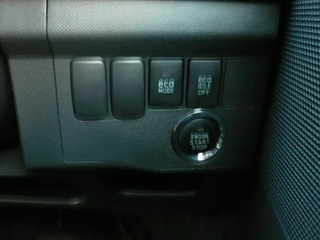 ダイハツ ムーヴ カスタム G 静岡県 2011(平23)年 3.8万km パールホワイトⅢ 禁煙車/carrozzeria SDナビ/（CD/DVD/BT/AM/FM/フルセグTV)/プッシュスタート・スマートキー/オートライト/HIDヘッドライト/革巻きステアリングホイール/保証書・取扱説明書