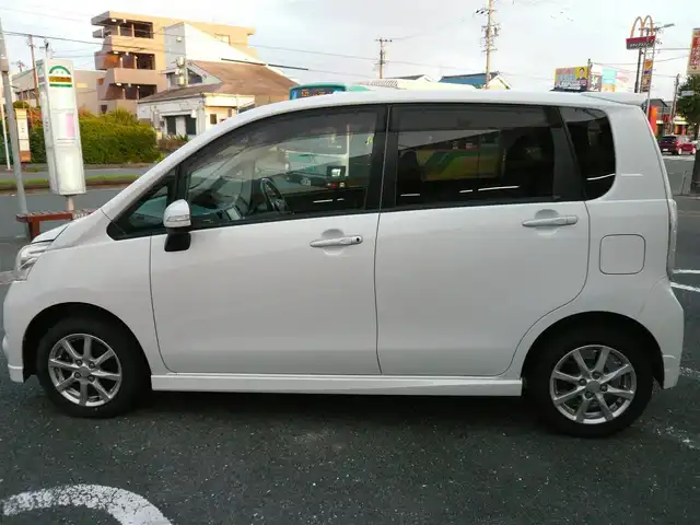 ダイハツ ムーヴ カスタム G 静岡県 2011(平23)年 3.8万km パールホワイトⅢ 禁煙車/carrozzeria SDナビ/（CD/DVD/BT/AM/FM/フルセグTV)/プッシュスタート・スマートキー/オートライト/HIDヘッドライト/革巻きステアリングホイール/保証書・取扱説明書