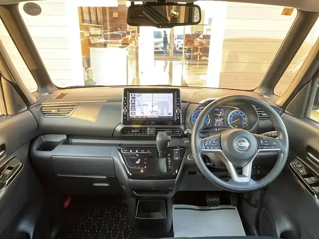 日産 ルークス HWS X プロパイロットED 宮崎県 2020(令2)年 5.5万km ブラック 純正9インチＳＤナビ【MM320D-L】/・CD/DVD/BT/フルセグ/全方位カメラ/純正ナビ連動ドライブレコーダー/両側パワースライドドア/エマージェンシーブレーキ/車線逸脱防止支援システム/プロパイロット（自動運転技術）/踏み間違え防止アシスト/標識認識機能/ふらつき警報/電動パーキングブレーキ/LEDヘッドライト/フォグランプ/純正14インチアルミホイール/アイドリングストップ/純正ETC2.0/スマートキー×2