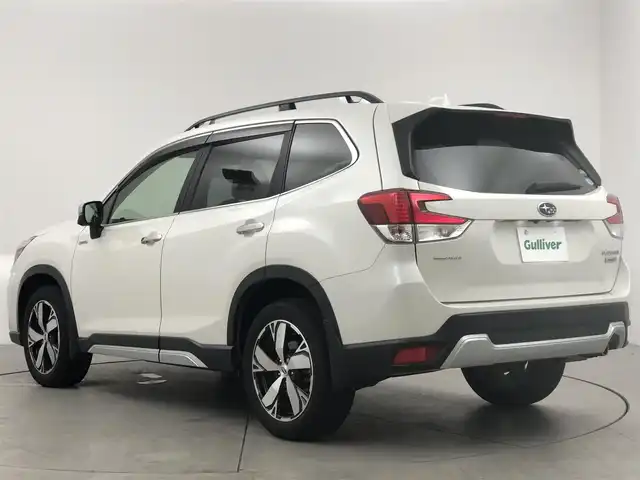 スバル フォレスター ハイブリッド アドバンス 愛知県 2020(令2)年 4.6万km クリスタルホワイトP SDカード無し後日確認/・アイサイト/・衝突被害軽減システム/・コーナーセンサー/・クルーズコントロール/・横滑り防止装置/・オートライト/・LEDヘッドライト/・LEDフォグランプ/・シートヒーター/・パワーシート/・純正AW/・ETC/・Bluetooth/・プッシュスタート/・スマートキー/・スペアキー