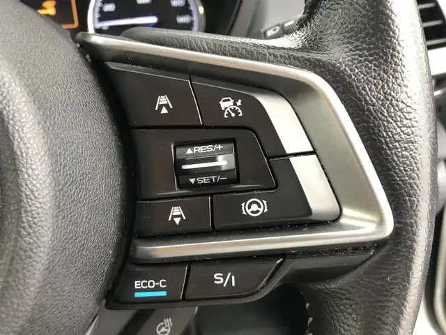 スバル フォレスター ハイブリッド アドバンス 愛知県 2020(令2)年 4.6万km クリスタルホワイトP SDカード無し後日確認/・アイサイト/・衝突被害軽減システム/・コーナーセンサー/・クルーズコントロール/・横滑り防止装置/・オートライト/・LEDヘッドライト/・LEDフォグランプ/・シートヒーター/・パワーシート/・純正AW/・ETC/・Bluetooth/・プッシュスタート/・スマートキー/・スペアキー