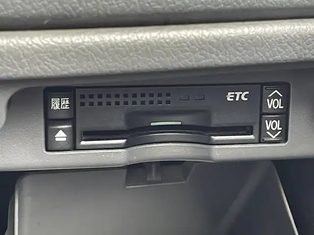 トヨタ ノア S 千葉県 2009(平21)年 7.8万km ブラック 純正メモリーナビ/（Bluetooth、フルセグTV、CD、DVD）/ビルトインETC/HIDヘッドライト/オールオートウィンドウ/ドアバイザー/純正フロアマット/スペアキー/保証書/取扱説明書
