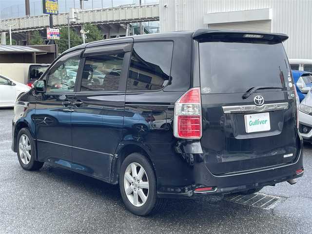 トヨタ ノア S 千葉県 2009(平21)年 7.8万km ブラック 純正メモリーナビ/（Bluetooth、フルセグTV、CD、DVD）/ビルトインETC/HIDヘッドライト/オールオートウィンドウ/ドアバイザー/純正フロアマット/スペアキー/保証書/取扱説明書