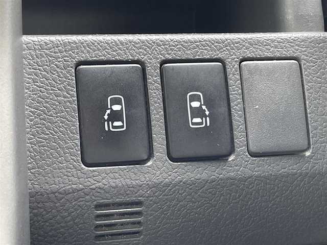 トヨタ ノア S 千葉県 2009(平21)年 7.8万km ブラック 純正メモリーナビ/（Bluetooth、フルセグTV、CD、DVD）/ビルトインETC/HIDヘッドライト/オールオートウィンドウ/ドアバイザー/純正フロアマット/スペアキー/保証書/取扱説明書