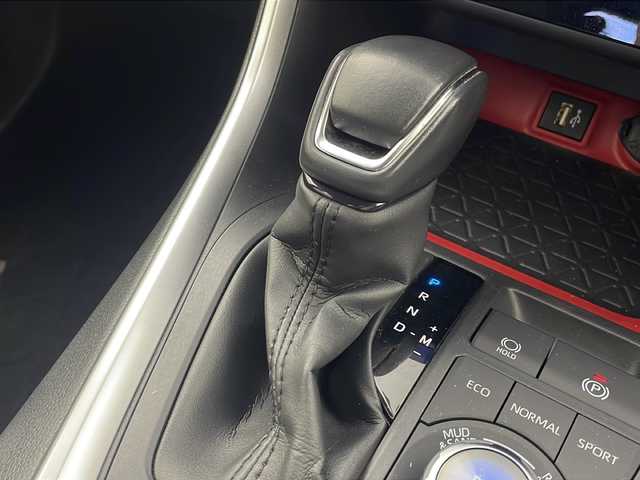 トヨタ ＲＡＶ４ アドベンチャー オフロードPKGⅡ 栃木県 2023(令5)年 5.2万km アティチュードブラックマイカ 黒革シート/純正10.5型ディスプレイ/　フルセグＴＶ/Ｂｌｕｅｔｏｏｔｈ/Ｍｉｒａｃａｓｔ/　USB/FM/AM/プリクラッシュセーフティ/コーナーセンサー/ブラインドスポットモニター/レーダークルーズコントロール/ダウンヒルアシストコントロール/シートヒーター/エアシート/ステアリングヒーター/パワーバックドア/オートマチックハイビーム/LEDヘッドライト/メモリーシート/ETC2.0/純正フロアマット