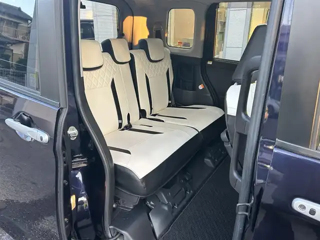 トヨタ ルーミー カスタムG－T 東京都 2020(令2)年 1.2万km クールバイオレットクリスタルシャイン ワンオーナー/純正SDナビ/　フルセグTV/DVD/CD/Bluetooth/バックカメラ/コンフォートビューパッケージ/ナビレディパッケージ/両側パワースライドドア/純正プレミアムシートカバー/スマートアシスト/衝突回避支援ブレーキ/車線逸脱警報/ブレーキ制御発進お知らせ/アダプティブドライビングビーム/アダプティブクルーズコントロール/衝突警報/ふらつき警報/サイドビューランプ/コーナーセンサー/路側逸脱警報/標識認識機能/LEDヘッドライト/LEDフォグランプ/オートライト/シートヒーター/純正ドライブレコーダー/ビルトインETC/純正15インチアルミホイール/革巻きステアリングホイール/ステアリングスイッチ/HDMI/電動オート格納ミラー/ウインカーミラー/プッシュスタート/スマートキー×2/純正フロアマット/純正ドアバイザー/保証書/取扱説明書