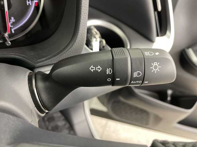 トヨタ ノア S－Z 道央・札幌 2022(令4)年 2.5万km ホワイトパールクリスタルシャイン ・４ＷＤ/トヨタセーフティセンス/・プリクラッシュセーフティ　/・純正10.5ディスプレイオーディオ　/・フルセグTV/バックカメラ/・ビルトインＥＴＣ２．０　/・シートヒーター/ハーフレザーシート　/・ステアリングヒーター/・両側パワースライドドア/・パワーバックドア　OP/・ブラインドスポットモニター/・アドバンストドライブ/・社外ドライブレコーダー　/・社外デジタルインナーミラー/・デュアルオートエアコン/・プロジェクター式LEDヘッドライト/・オートハイビーム