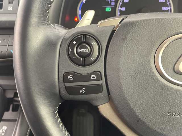 レクサス ＣＴ 200h バージョンC 大分県 2014(平26)年 5.5万km ファイアーアゲートマイカメタリック 純正ナビ　/CD/DVD/フルセグＴＶ/Bluetooth/USB/AUX　/黒革シート　/バックカメラ/ビルトインETC/前方ドライブレコーダー/黒革シート/前席パワーシート/前席シートヒーター/運転席メモリーシート/レーダークルーズコントロール/ＬＥＤヘッドライト/フォグライト /オートライト/自動防眩ミラー/トノカバー/スマートキー/スペアキー×２