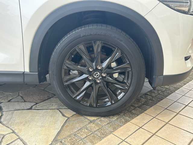 マツダ ＣＸ－５ XD ブラックトーンエディション 静岡県 2021(令3)年 5.6万km スノーフレイクホワイトパールマイカ 【主要装備】/純正ナビ　/ハーフレザーシート　/前席シートヒーター　/ＥＴＣ　/オートホールド　/ステアリングスイッチ　/アラウンドビューモニター　/パワーバックドア　/レーダークルーズコントロール　/ＢＯＳＥサウンド　/ＢＳＭ/プッシュスタート/スマートキー/LEDヘッドライト/純正19インチアルミホイール/プリクラッシュセーフティ