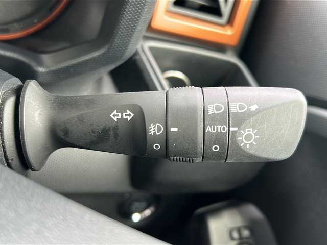 ダイハツ タフト G 石川県 2023(令5)年 1.7万km レイクブルーメタリック 純正１０インチナビ（CD/DVD/Bluetooth/HDMI）　/フルセグ　/ETC/ドライブレコーダー/全方位カメラ　/シートヒーター　/スカイルーフ　/4WD/本革ステアリング　/ワンオーナー　/衝突被害軽減システム/ABS/横滑り防止装置/LEDヘッドライト/オートライト