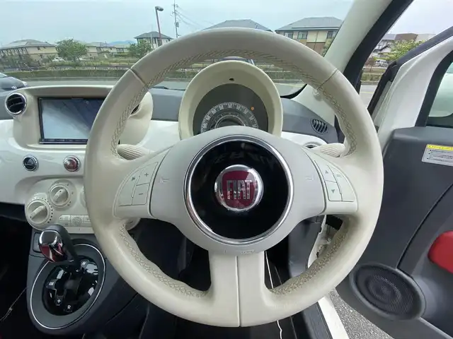 フィアット ５００ ペッレ 福岡県 2014(平26)年 5.5万km 白 ・社外ナビ/・バックカメラ/・赤革シート/・ETC/・純正15AW/・キーレスキー/・保証書/・取扱説明書