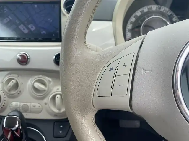 フィアット ５００ ペッレ 福岡県 2014(平26)年 5.5万km 白 ・社外ナビ/・バックカメラ/・赤革シート/・ETC/・純正15AW/・キーレスキー/・保証書/・取扱説明書