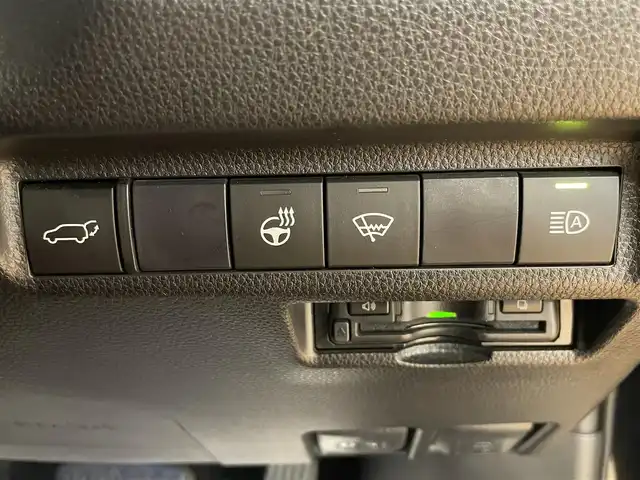 トヨタ ＲＡＶ４ アドベンチャー 群馬県 2020(令2)年 4.9万km アティチュードブラックマイカ セーフティセンス/サンルーフ/TRDフロントバンパーガーニッシュ/TRDマッドガード/アルパイン9インチメモリナビ/　　CD/DVD/BT/フルセグ/MSV/HDMI/バックカメラ/パワーバックドア/レーダークルーズコントロール/LEDオートライト/オートハイビーム/レザーシート/前席シートヒーター/前席シートベンチレーション/運転席パワーシート/純正19インチAW/コーナーセンサー/ドライブレコーダー/レーンアシスト/デジタルインナーミラー/オートブレーキホールド/ダウンヒルアシストコントロール/ステアリングヒーター/ステアリングスイッチ/横滑り防止装置/サイド・カーテンエアバッグ/スマートキー/ビルトインETC/4WD