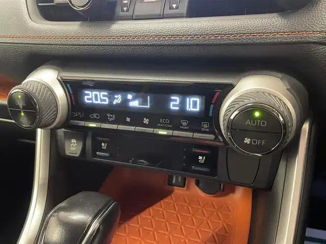 トヨタ ＲＡＶ４ アドベンチャー 群馬県 2020(令2)年 4.9万km アティチュードブラックマイカ セーフティセンス/サンルーフ/TRDフロントバンパーガーニッシュ/TRDマッドガード/アルパイン9インチメモリナビ/　　CD/DVD/BT/フルセグ/MSV/HDMI/バックカメラ/パワーバックドア/レーダークルーズコントロール/LEDオートライト/オートハイビーム/レザーシート/前席シートヒーター/前席シートベンチレーション/運転席パワーシート/純正19インチAW/コーナーセンサー/ドライブレコーダー/レーンアシスト/デジタルインナーミラー/オートブレーキホールド/ダウンヒルアシストコントロール/ステアリングヒーター/ステアリングスイッチ/横滑り防止装置/サイド・カーテンエアバッグ/スマートキー/ビルトインETC/4WD