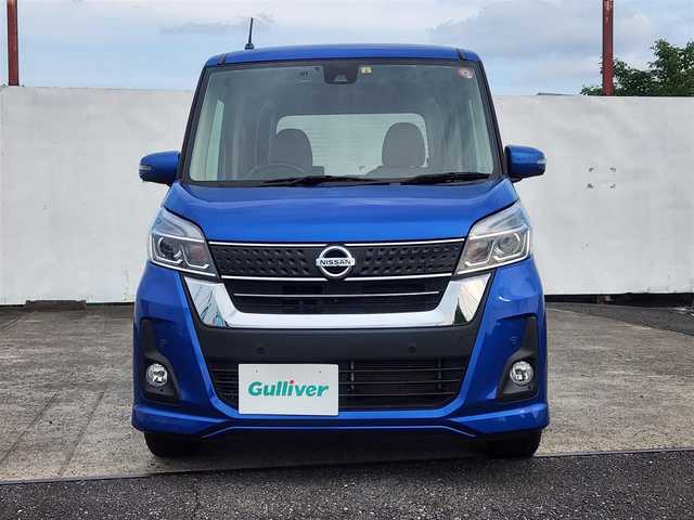 日産 デイズ ルークス HWS X Vセレクション 群馬県 2018(平30)年 7.7万km オーシャンブルーP 純正9型ナビ/　(Bluetooth/CD/DVD)/フルセグTV/両側パワースライドドア/アラウンドビューモニター/ビルトインETC2.0/ソナー機能/インテリジェントエマージェンシーブレーキ/踏み間違い防止アシスト/車線逸脱警報/ビークルスタビリティコントロール/LEDヘッドランプ/オートライト/ハイビームアシスト/本革巻きステアリング/ステアリングスイッチ/合皮/スエード調クロスコンビシート/純正15インチアルミホイール/インテリジェントキー/プッシュエンジンスターター/イモビライザー/禁煙車