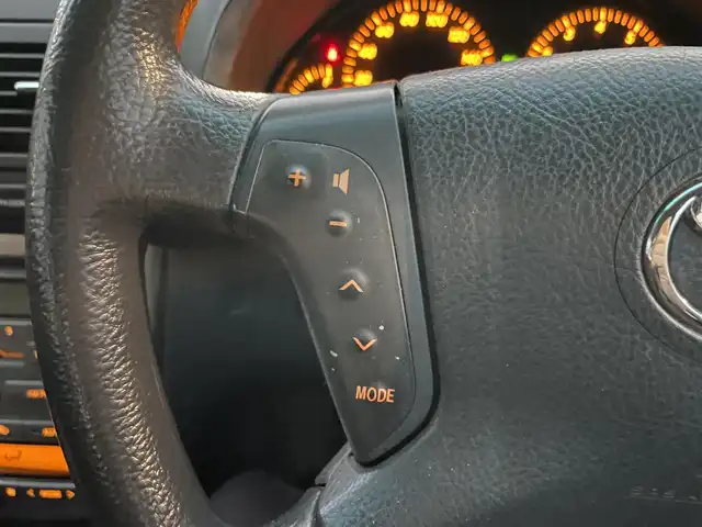 トヨタ アベンシス Xi 新潟県 2003(平15)年 15万km シルバーM ワンオーナー/純正ホイール夏タイヤ装着/ドアバイザー/ドアバイザー/ステアリングスイッチ/純正フロアマット/スペアキー1個