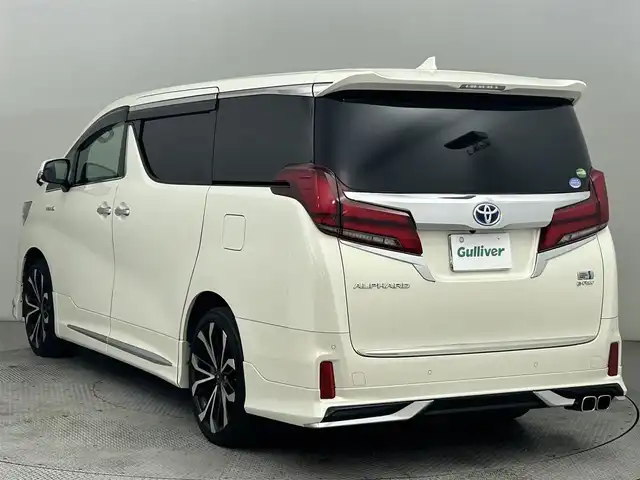 トヨタ アルファードハイブリット SR Cパッケージ 道央・札幌 2018(平30)年 5.8万km ラグジュアリーホワイトパールクリスタルシャインガラスフレーク ・モデリスタフルエアロ/・モデリスタ20インチAW/・４WD/・寒冷地仕様/・パイオニア10インチサイバーナビ/　CD/DVD/SD/BT/フルセグ/・アルパインフリップダウンモニター/・デジタルインナーミラー/・AC100V/1500W/・ETC/・前方ドライブレコーダー/・トヨタセーフティセンス/・レーントレーシングアシスト/・プリクラッシュセーフティ/・パーキングサポートブレーキ/・ロードサインアシスト/・レーダークルーズコントロール/・クリアランスソナー/・オートハイビーム/・レザーシート/・パワーシート/・前席シートヒーター/・シートベンチレーション/・両側パワーバックドア/・パワーバックドア/・3眼LEDヘッドライト/・フォグライト/・オートライト