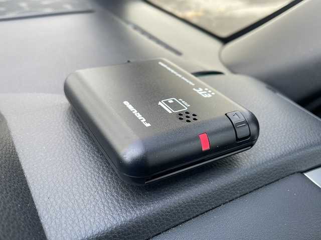 トヨタ ヴォクシー S－Z 道北・旭川 2024(令6)年 2.5万km ホワイトパールクリスタルシャイン /4WD//禁煙車//寒冷地仕様//純正ディスプレイオーディオプラス/BT/USB/CD/DVD/フルセグ/Miracat//LDA/PCS/PDA/クリアランスソナー/PKSB/RSA/ACC/PSD/発進遅れ告知/後退速度抑制//両側パワースライドドア//前席シートヒーター//ハーフレザーシート//革巻きステアリング//ステアリングスィッチ//革巻きステアリング//オートライト//LEDヘッドライト//オートマチックハイビーム//フロントデアイサー//ETC//社外フロアマット//ヘットライトレベライザー//オートリトラミラー//サンシェード//保証書//取扱説明書