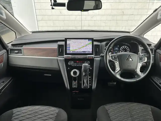 三菱 デリカＤ：５ P 福岡県 2022(令4)年 3.4万km アメジストブラック ALPINE11型ナビ(フルセグTV/CD/DVD/BT)/全方位/ブラインドスポット/オートホールド/後席フリップダウンモニター/クルコン/両側電動/ドラレコ/電動リア/ETC/シートヒーター/ハンドルヒーター/USB/HDMI/純正LED/純正アルミホイール/プッシュスタート/スマートキー