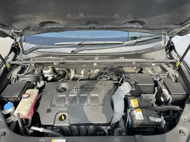 トヨタ ハリアー エレガンス 佐賀県 2016(平28)年 8.5万km ブラック サンルーフ　アルパインナビ　フルセグＴＶ　ＥＴＣ　ハーフレザーシート　シートヒーター　パワーシート　純正１７インチＡＷ　ＬＥＤヘッドライト　オートライト　革巻きステアリング　プッシュスタート　取扱説明書　保証書