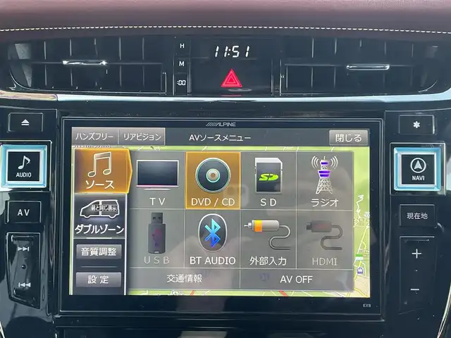 トヨタ ハリアー エレガンス 佐賀県 2016(平28)年 8.5万km ブラック サンルーフ　アルパインナビ　フルセグＴＶ　ＥＴＣ　ハーフレザーシート　シートヒーター　パワーシート　純正１７インチＡＷ　ＬＥＤヘッドライト　オートライト　革巻きステアリング　プッシュスタート　取扱説明書　保証書