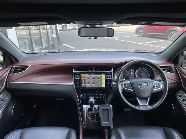 トヨタ ハリアー エレガンス 佐賀県 2016(平28)年 8.5万km ブラック サンルーフ　アルパインナビ　フルセグＴＶ　ＥＴＣ　ハーフレザーシート　シートヒーター　パワーシート　純正１７インチＡＷ　ＬＥＤヘッドライト　オートライト　革巻きステアリング　プッシュスタート　取扱説明書　保証書